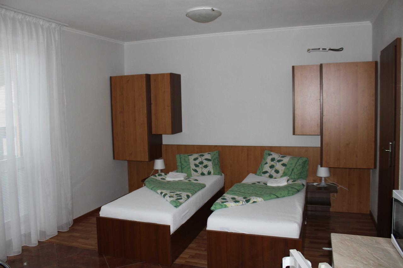 דירות Podhájska Privat Arcadia מראה חיצוני תמונה