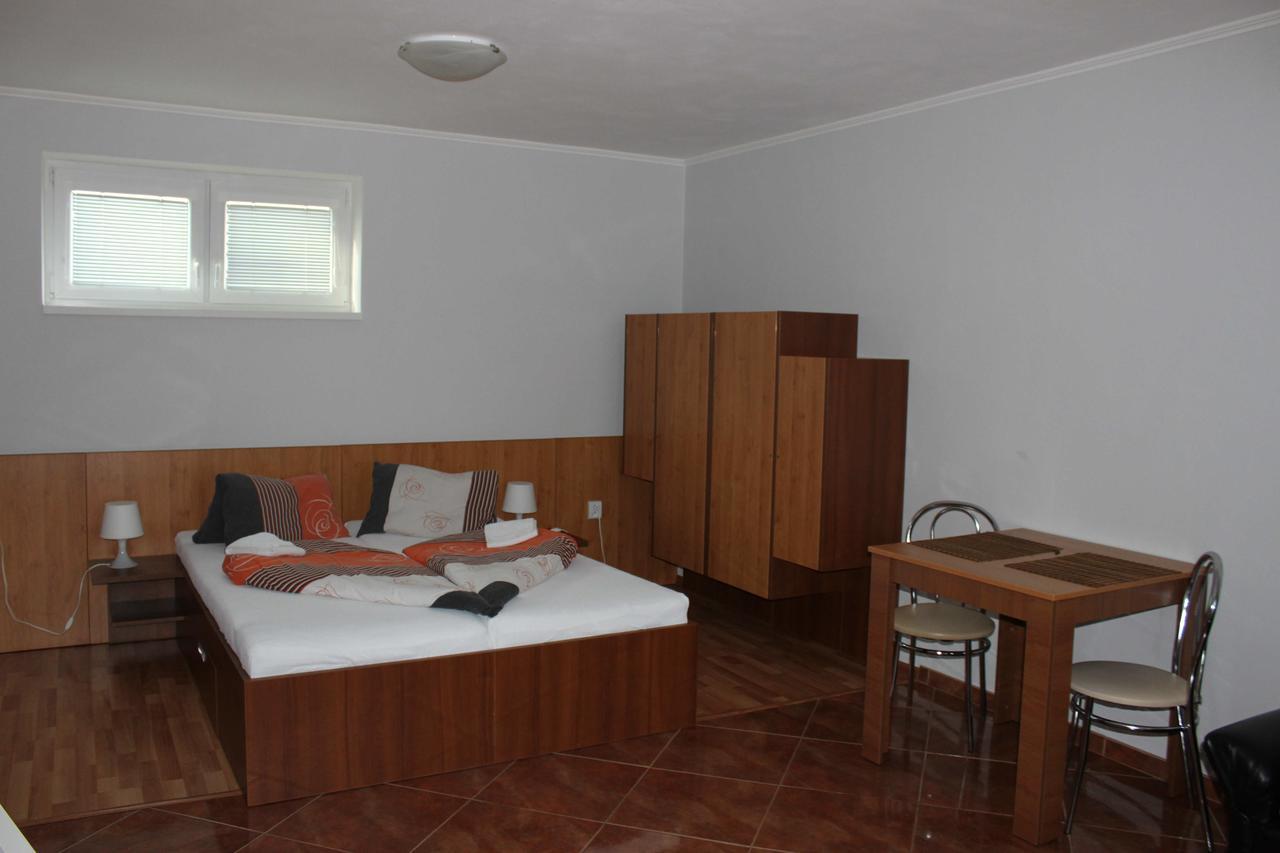 דירות Podhájska Privat Arcadia מראה חיצוני תמונה